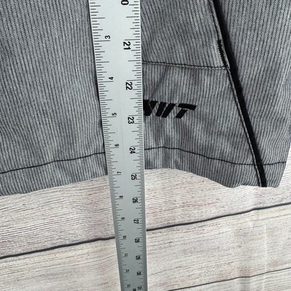 Columbia Convert Pinstripe Snowboard Ski Jacket Youth 10/12 Gray Bird of Prey - Picture 11 of 14